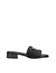 Ciabattina con Tacco Basso e Morsetto Nero Oh My Sandals | Glamour Shop