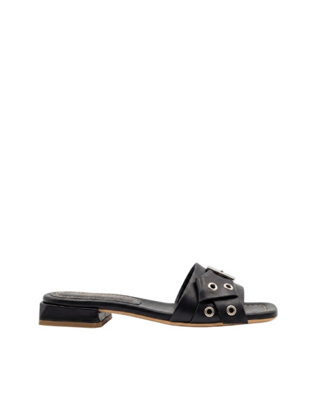Pantofolina con Fibbia Nero Lorenzo Mari | Glamour Shop