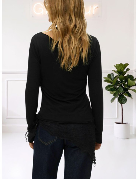 Vero Moda T-shirt Manica Lunga Nera – Scollo a Barca e Orlino Ondulato