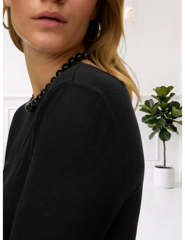 Vero Moda T-shirt Manica Lunga Nera – Scollo a Barca e Orlino Ondulato
