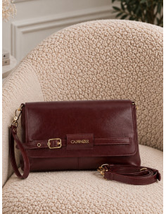 Pochette con pattina in effetto pelle lucida