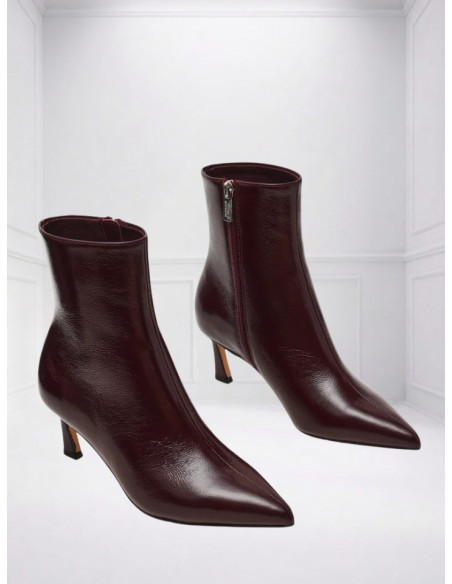 Steve Madden Tronchetto vino in vernice a punta