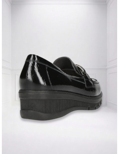 Mocassino Donna in Vernice Nero con Morsetto Pitillos | Glamour Shop