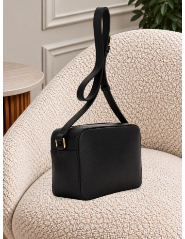 Camera Bag Nera Effetto Saffiano con Fibbia | CaféNoir