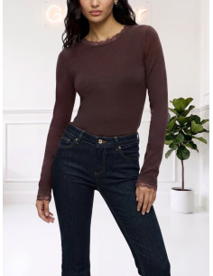 Top Manica Lunga con Pizzo Cioccolato | Vero Moda