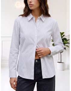 Camicia sfiancata rigata