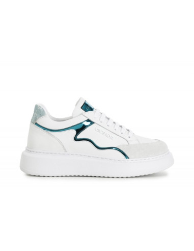 Sneakers_in_pelle_con_dettaglio_specchio_1.png