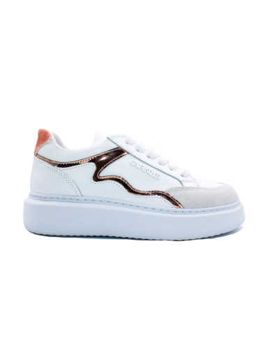 Sneakers_in_pelle_con_dettaglio_specchio_2.png