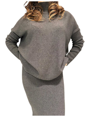 Completo_in_maglia_lupetto_longuette_2.png