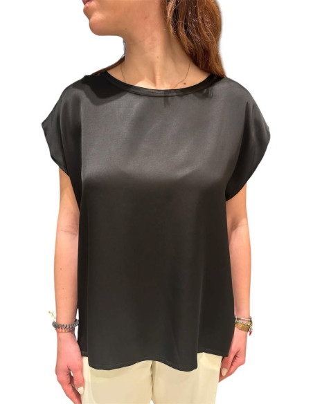 Blusa_scollo_tondo__4.png