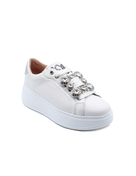 Sneakers__charm_quadrato_1.png