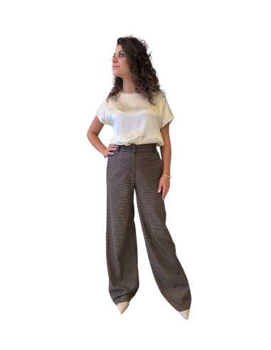 Pantalone_gamba_ampia_quadri_1.png