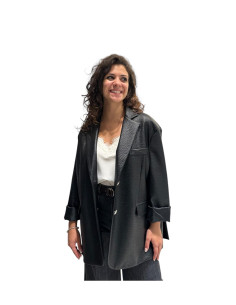 Giacca in similpelle sgranata