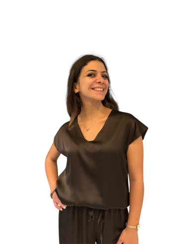 Blusa_scollo_a_V__4.png