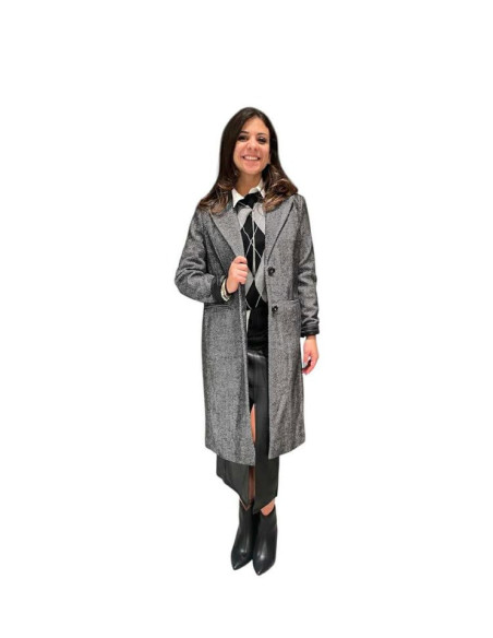 Cappotto lungo spigato