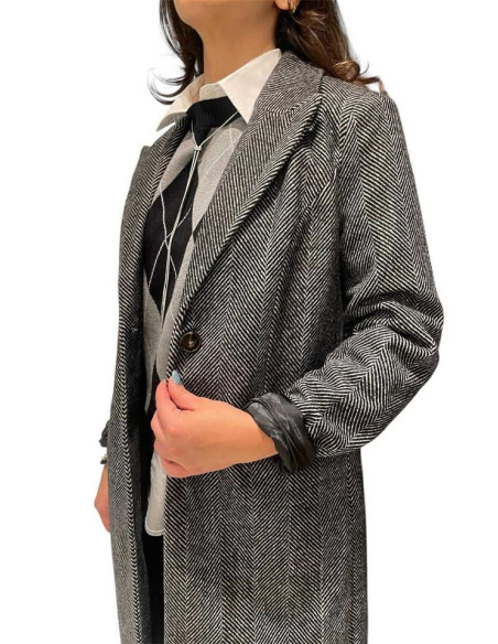 Cappotto lungo spigato