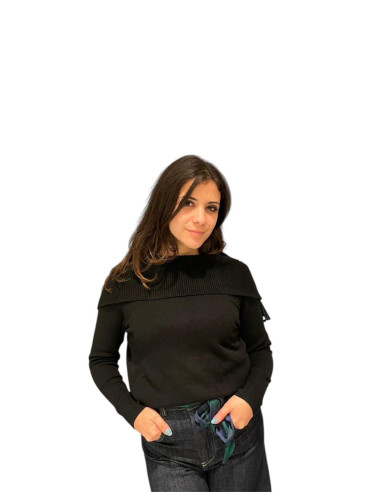 Maglia scollo retro