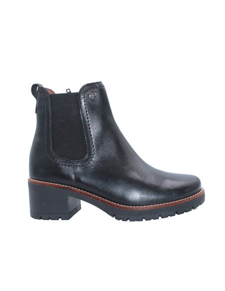 Tronchetto in pelle con tacco in gomma