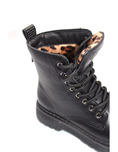 Anfibio punta borchie CAFèNOIR,anfibio donna,scarpe donna,glamour
