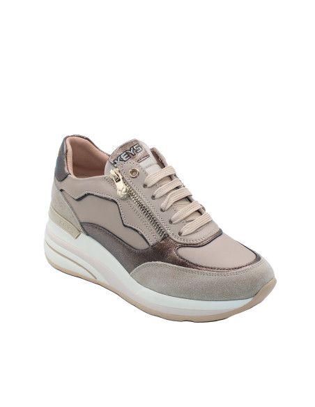 Sneakers_bimateriale_laminato_1.png
