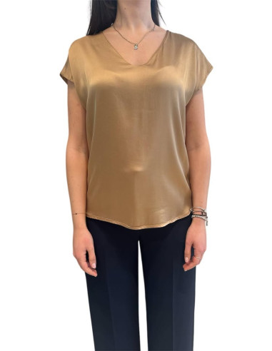 Blusa_scollo_V_eff._satin_3.png