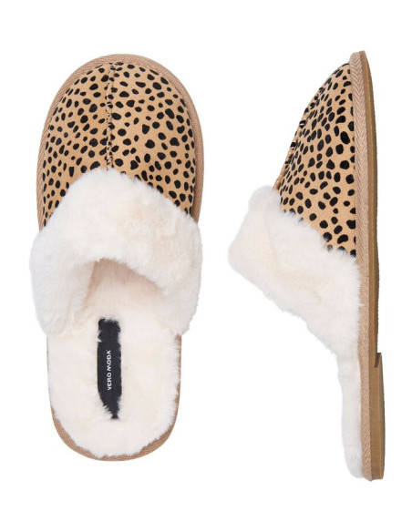 Pantofola_macchiette-pelliccia_VERO_MODA_0.png