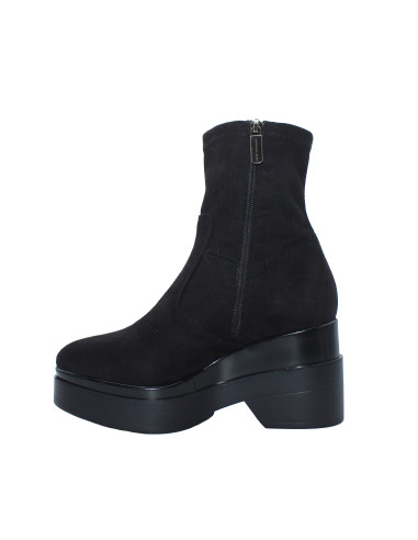 Stivaletto Polly Camoscio Nero Donna | Lorenzo Mari