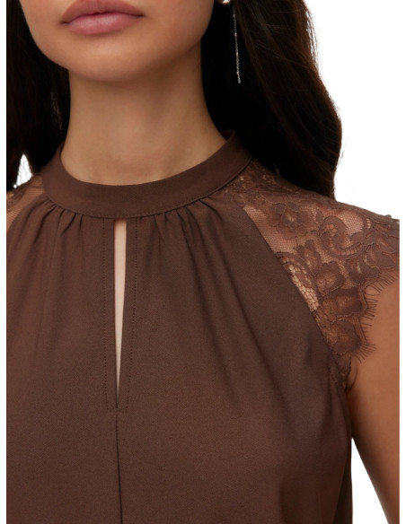Top donna moro con pizzo Vero Moda