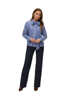 Camicia rigata con fiocco