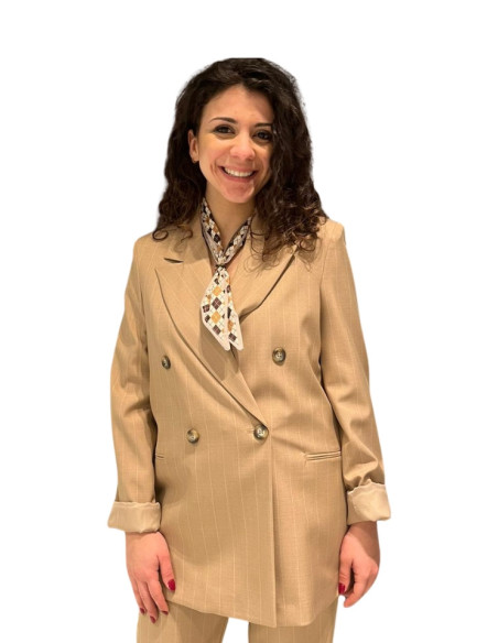 Giacca Doppiopetto Gessato Camel con Foulard | ZAHJR