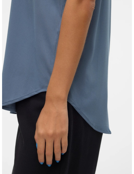 T-shirt Vero Moda Carta da Zucchero - Orlo Stondato in Eco-Viscosa