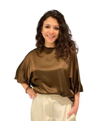 T-shirt-Blusa Motel in Satin Color Caffè - Manica Scesa taglio over