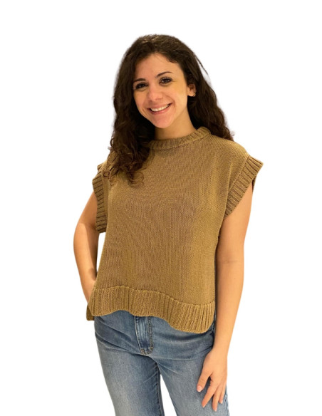 Gilet Tortora con Paricollo e Spacchi Motel