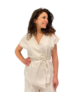 Blazer Kimono Latte con Cintura Vero Moda