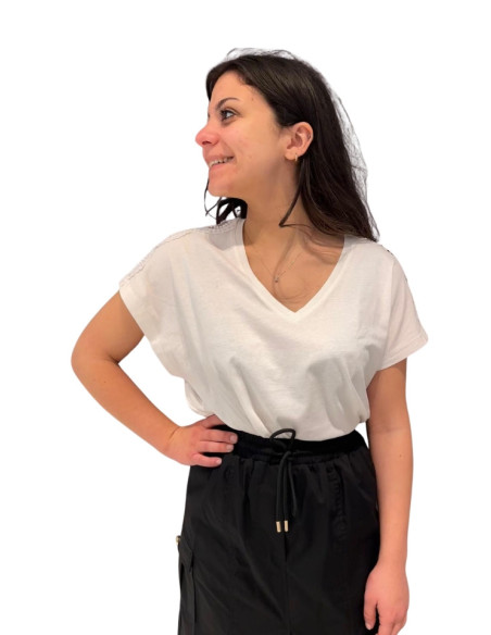 ICHI T-shirt Bianca IHMONORA - Dettagli in Merletto sulle Spalle